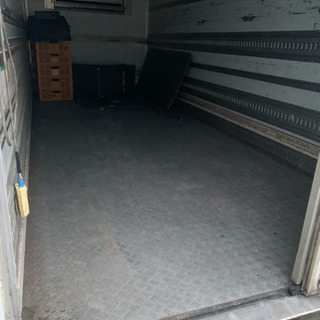 またまた入荷　人気の保冷車コンテナ倉庫☆キレイ またまた入荷 人気の保冷車コンテナ倉庫☆キレイ