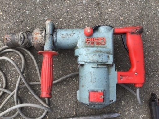 値下げ！　HILTI  大型　大型ハンマー　TE60  中古