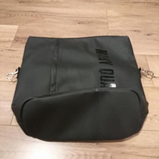 MARY QUANT マットスムース 2WAYリュック www.inversionesczhn.com
