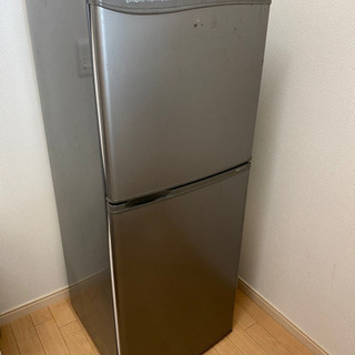 【現在商談中】SANYO ノンフロン冷蔵庫　2005年製