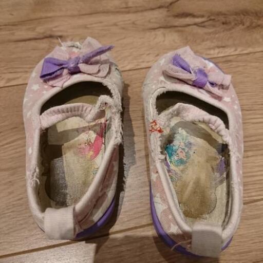 スタートゥインクルプリキュア上履き じんべい 中野のキッズ用品 子供用シューズ の中古あげます 譲ります ジモティーで不用品の処分