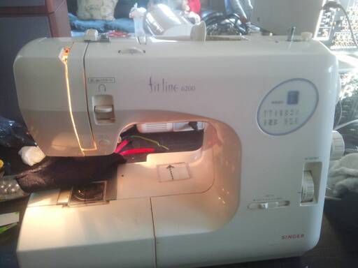 中古 SINGER(シンガー)　fitline6200　直線縫い確認済み　スライドプレート欠品のため　自作プレート2枚付き