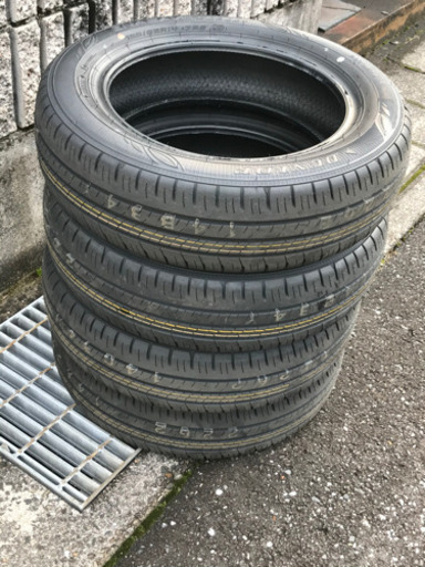 新車外しタイヤ4本　155/65R14