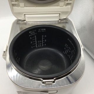 IH炊飯ジャー Panasonic（パナソニック） SR-HB106 5.5合 2016年製
