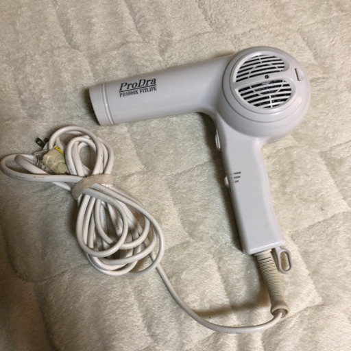業務用ドライヤー Prodra Pd1000x 取引き決定 じんじん 高田馬場の美容家電 ヘアケア の中古あげます 譲ります ジモティーで不用品の処分