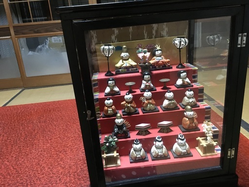 ひな人形