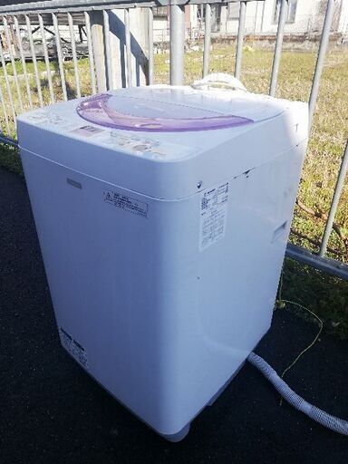 配達込みSHARP5.5㌔洗濯機　ES-G55NC-P 2013製