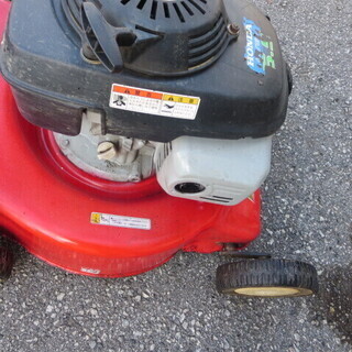 アメリカ製芝刈り機5.5馬力バケット付き ゴールデンスター　エンジンHONDA 