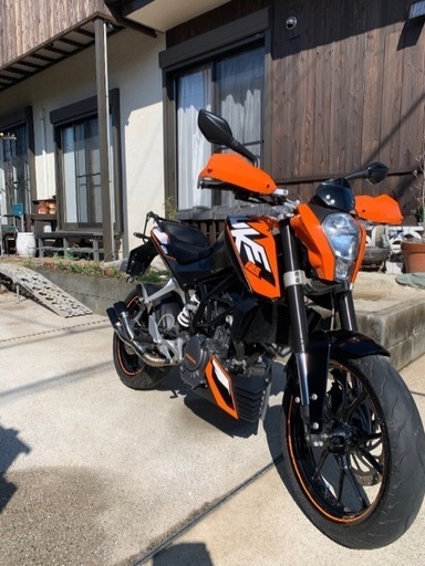 KTM デューク125