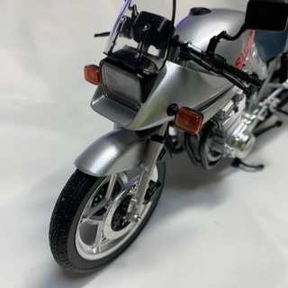 1/12 SUZUKI GSX1100S 刀