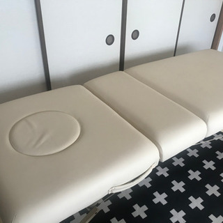 施術用ベッド　備品　一式　美品