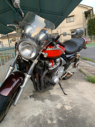 ゼファー1100