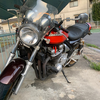 ゼファー1100