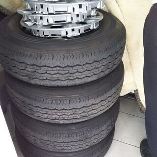 TOYOTA◼️ハイエース◼️純正タイヤ◼️４本セット◼️15インチ