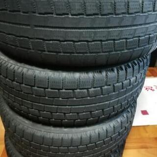 タイヤ、SCHNEDERシュナイダーホイール4本　16インチ　6.5J 114.3　5H