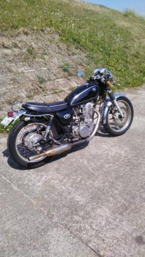 平成18年式　ヤマハ　SR 400　カフェ仕様　RH01J