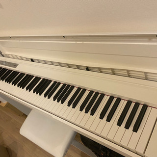【美品】電子ピアノKorg LP180