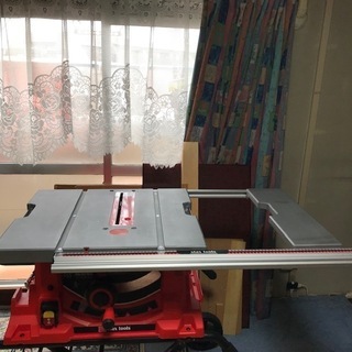 １０インチ　丸鋸盤（テーブルソー）