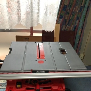 １０インチ　丸鋸盤（テーブルソー）