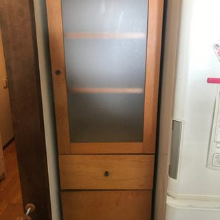 無印良品 カップボード 食器棚 スリム ガラス戸棚