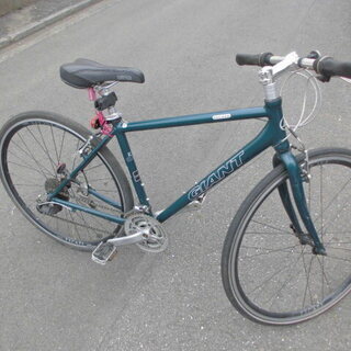 GIANT　クロスバイク　ESCAPEｰR3
