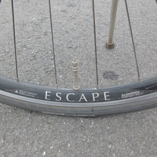 GIANT　クロスバイク　ESCAPEｰR3