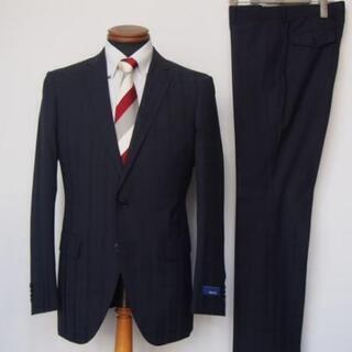 スーツ卸専門店　新品スーツ　(ビジネス、リクルート、各種スーツ)