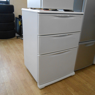 サンヨー 118L 縦型 冷凍庫 3段 引出し 2006年 HF-12RG(W)  ファン式フリーザー 三洋 SANYO ☆ PayPay(ペイペイ)決済可能 ☆ 札幌市 清田区 平岡