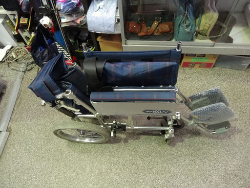 ◆NISSIN/日進医療器◆介助用車椅子　NA-118B　折りたたみ　リクライニング　施設　病院　介護　USED ◇NISSIN/日進医療器◇介助用車椅子 NA-118B 折りたたみ