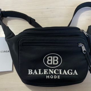 新品 BALENCIAGA ウエストバッグ ボディバッグ　黒