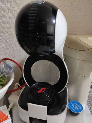 ネスカフェ ドルチェグスト 　コーヒーメーカー
