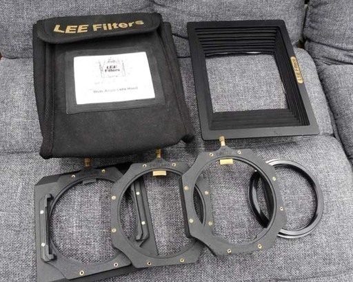 ▶LEE Filter リーフィルター レンズフード ホルダー ケース付き ENGLAND イングランドペイペイ対応 札幌市西区西野