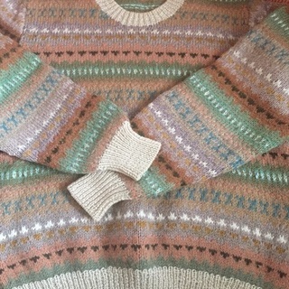 美品 模様編みセーター 毛玉なし レディースMサイズ