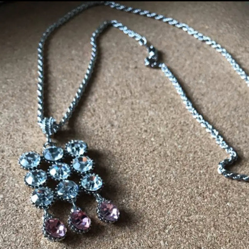 お値下げ ピンキーアンドダイアン ネックレスp D 嵐 忠岡の服 ファッションの中古 古着あげます 譲ります ジモティーで不用品の処分