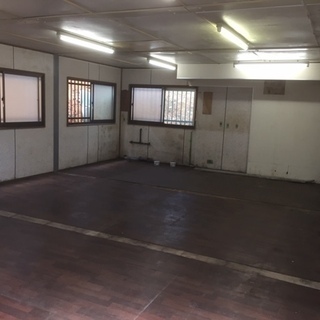 約12坪(3連棟) ・２４畳　中古　スーパーハウス コンテナ ユニットハウス 仮設 プレハブ 物置 倉庫 事務所 休憩室 などに