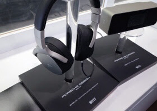KEF space one Porsche デザイン　ワイヤレス　ヘッドホン
