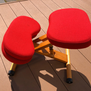 クッション付きプロポーションチェア　姿勢矯正椅子　子供用