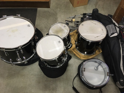 ドラム　REMO Pearl TAMA