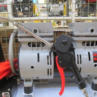 アースマン オイルコンプレッサー ACP-25SLA 中古品