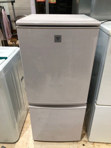【美品】シャープ◆137Lプラズマクラスター冷凍冷蔵庫