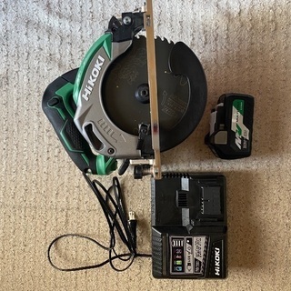 型枠大工を引退したため　不要になった工具を出品します 型枠大工を引退したため 不要になった工具を出品します