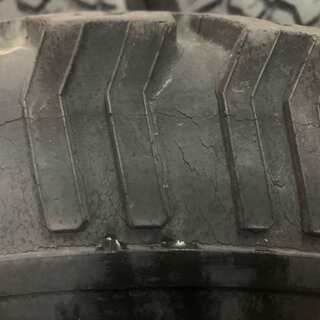 BFGoodrich All-Terrain T/A LT285/75R16 122/119R 16インチ 4本 ホワイトレター ランクル等　(VTE110) クレジットカード QR決済可能