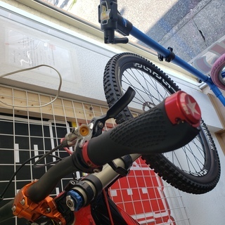 DEMO 8 スペシャライズド　マウンテンバイク　デモ