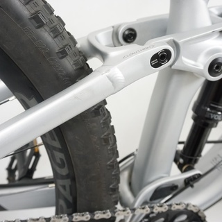 TREK 「トレック」 FUEL EX8 2018年モデル 29インチ マウンテンバイク