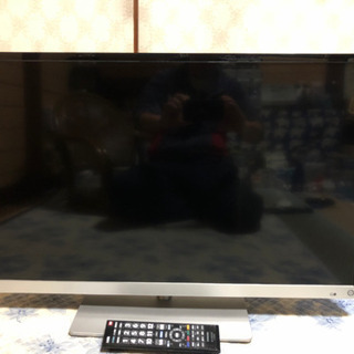 2014年製　東芝レグザ32型液晶テレビ