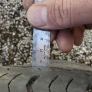 ハイエースタイヤ、ホイールセット