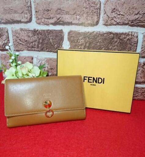 ︎︎︎︎☑︎FENDI 折り財布