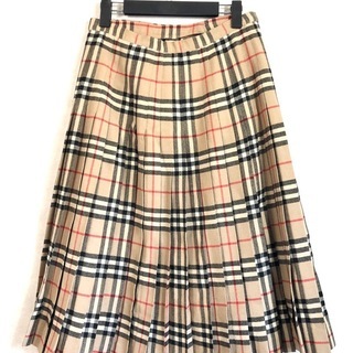 BURBERRY ノバチェック スカート➀