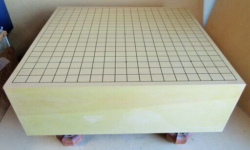 ☆誰でも楽しめる囲碁 碁盤 脚付き 世界中で人気の頭脳戦◇