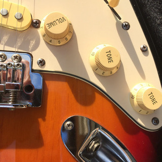 フェンダーストラトサンバーストになります値引きしました フェンダーストラトサンバーストになります値引きしました